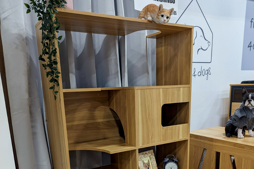 pet furniture bookshelf with a cat figure on it | Introducing the BlogPaws Best Award Winners at SuperZoo 2023