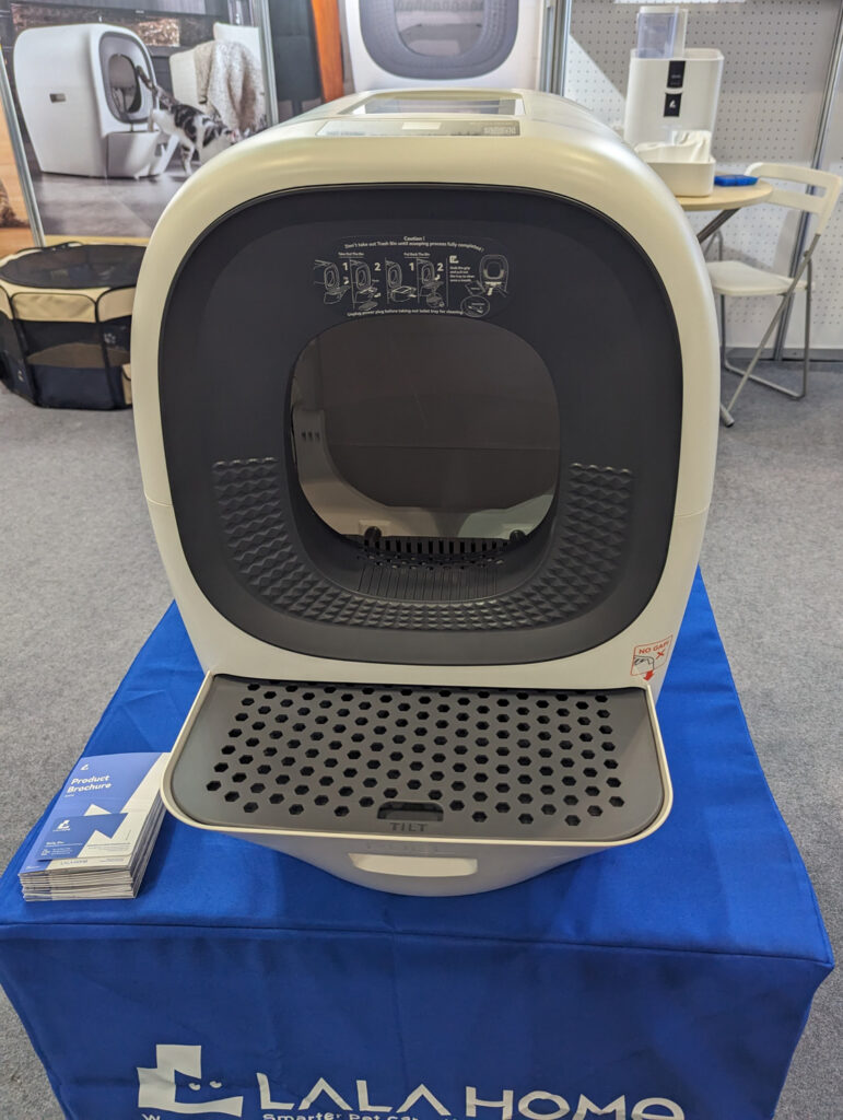 Front view of the RealScooper automatic cat litter box